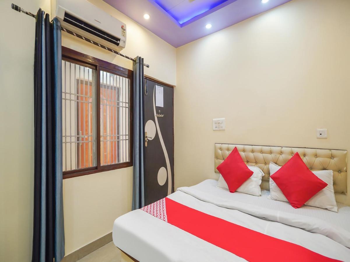 Oyo 75627 New Ankit Guest House Varanasi Luaran gambar