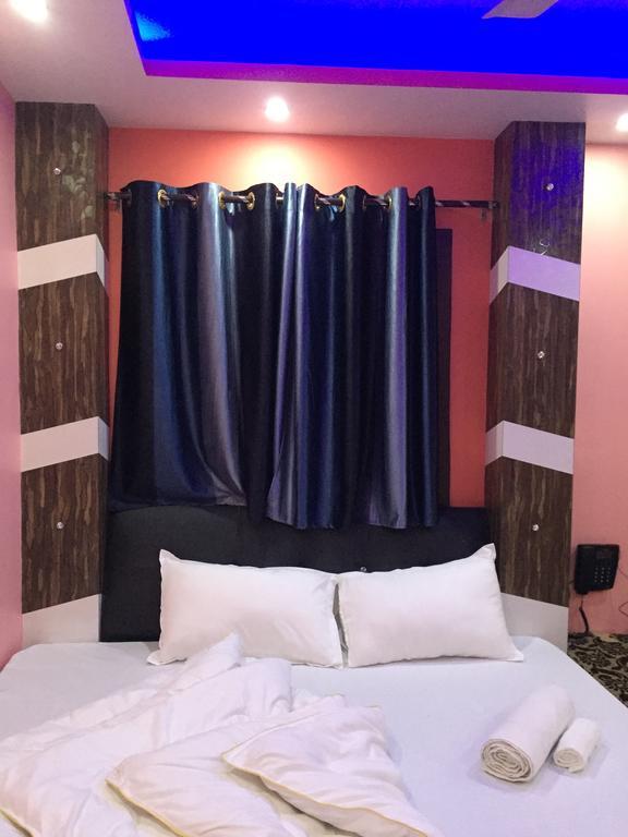 Oyo 75627 New Ankit Guest House Varanasi Luaran gambar